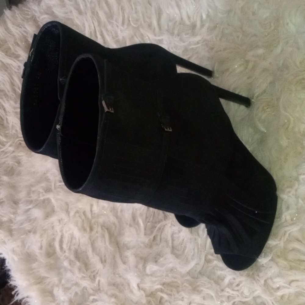 Gucci black Becky suede Heels gladiator boots - Picture 2 of 16